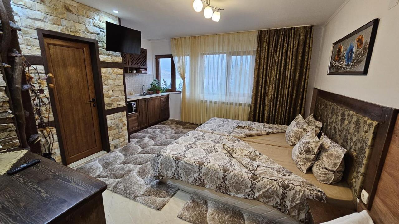 Villa Hills - Къща За Гости С Храна Orlino Exterior photo