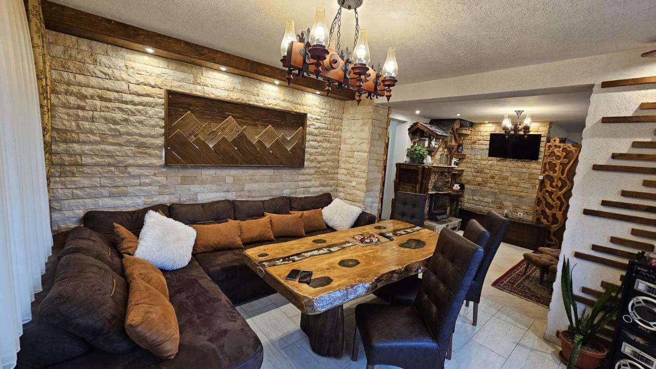 Villa Hills - Къща За Гости С Храна Orlino Exterior photo